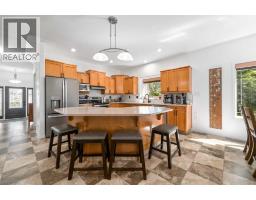 Laundry room - 2448 7 Avenue Ne, Medicine Hat, AB T1C1Y6 Photo 9