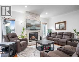 Bedroom - 2448 7 Avenue Ne, Medicine Hat, AB T1C1Y6 Photo 6