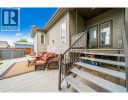 2448 7 Avenue Ne, Medicine Hat, AB T1C1Y6 Photo 34