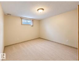 2331 37b Av Nw, Edmonton, AB T6T1N9 Photo 19