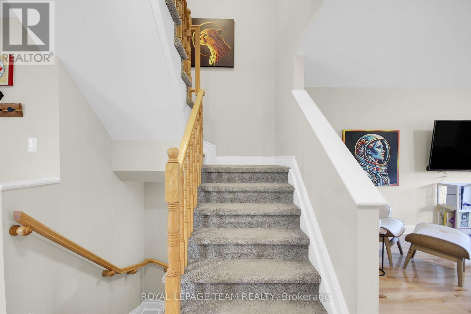 355 TWILIGHT AVENUE - Image 20