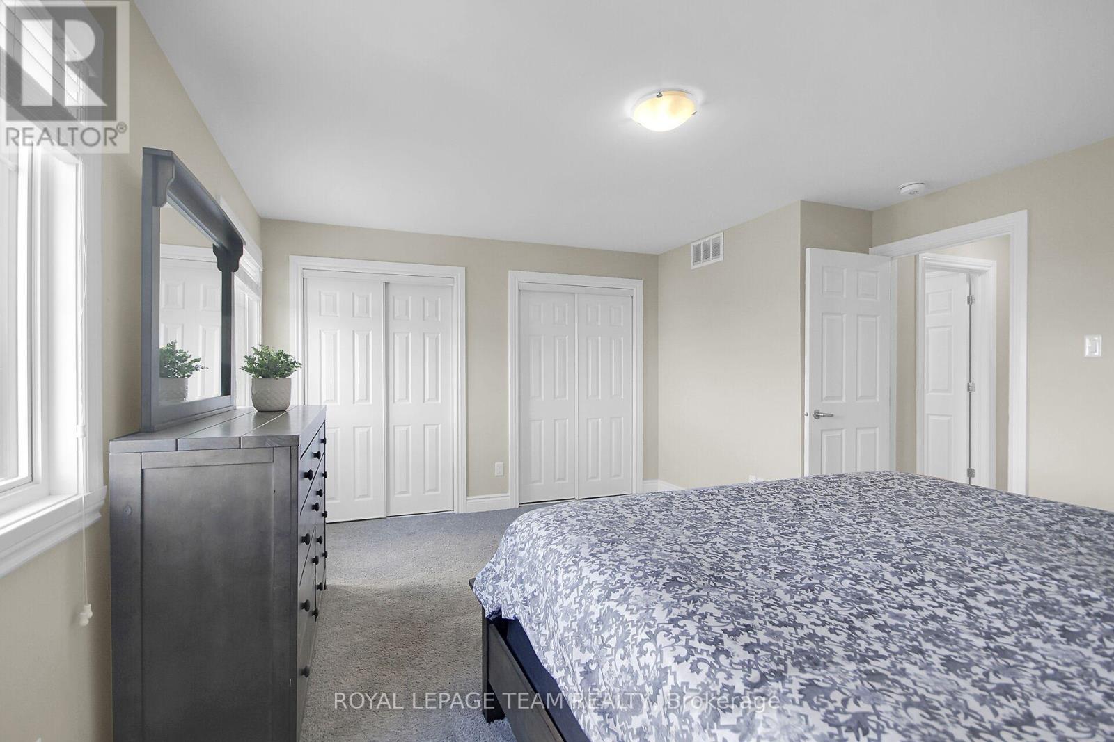 355 TWILIGHT AVENUE - Image 22