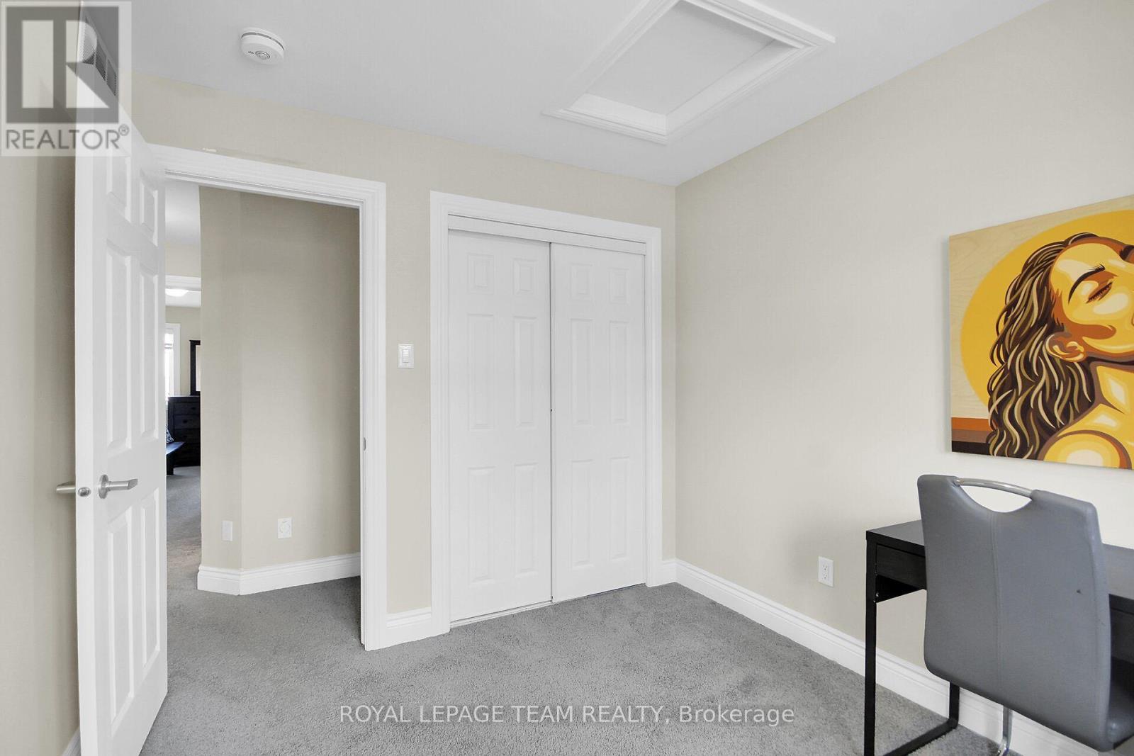 355 TWILIGHT AVENUE - Image 30