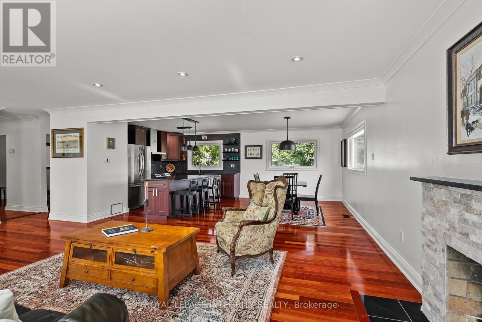 2461 Alta Vista Drive — photo 12