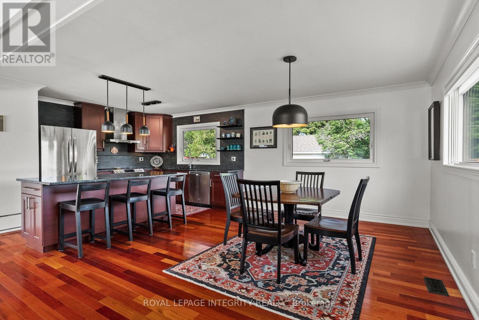 2461 Alta Vista Drive — photo 13