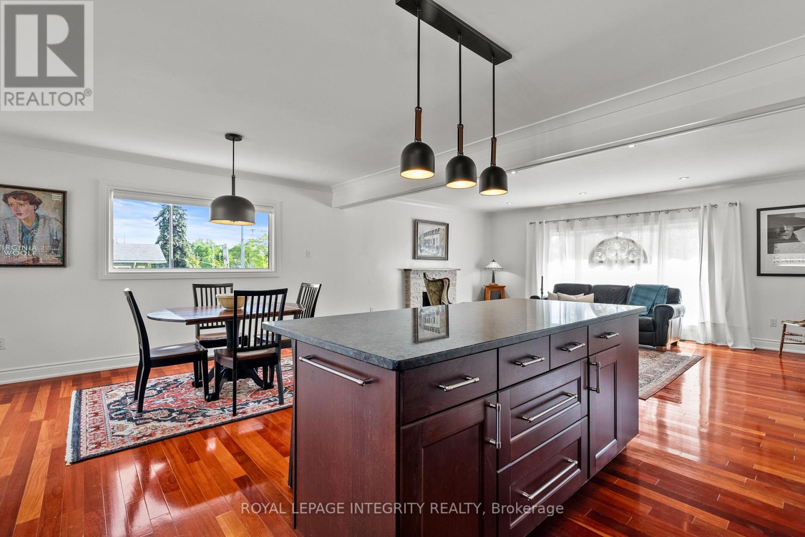 2461 Alta Vista Drive — photo 17