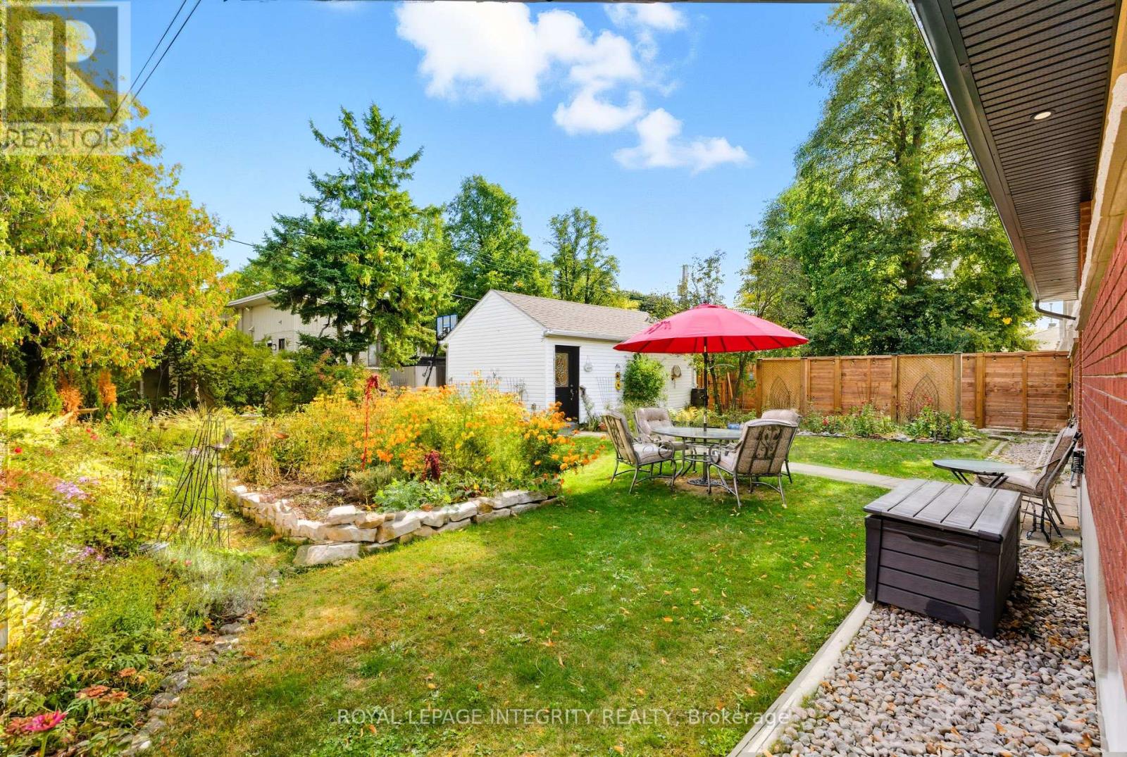 2461 Alta Vista Drive — photo 37