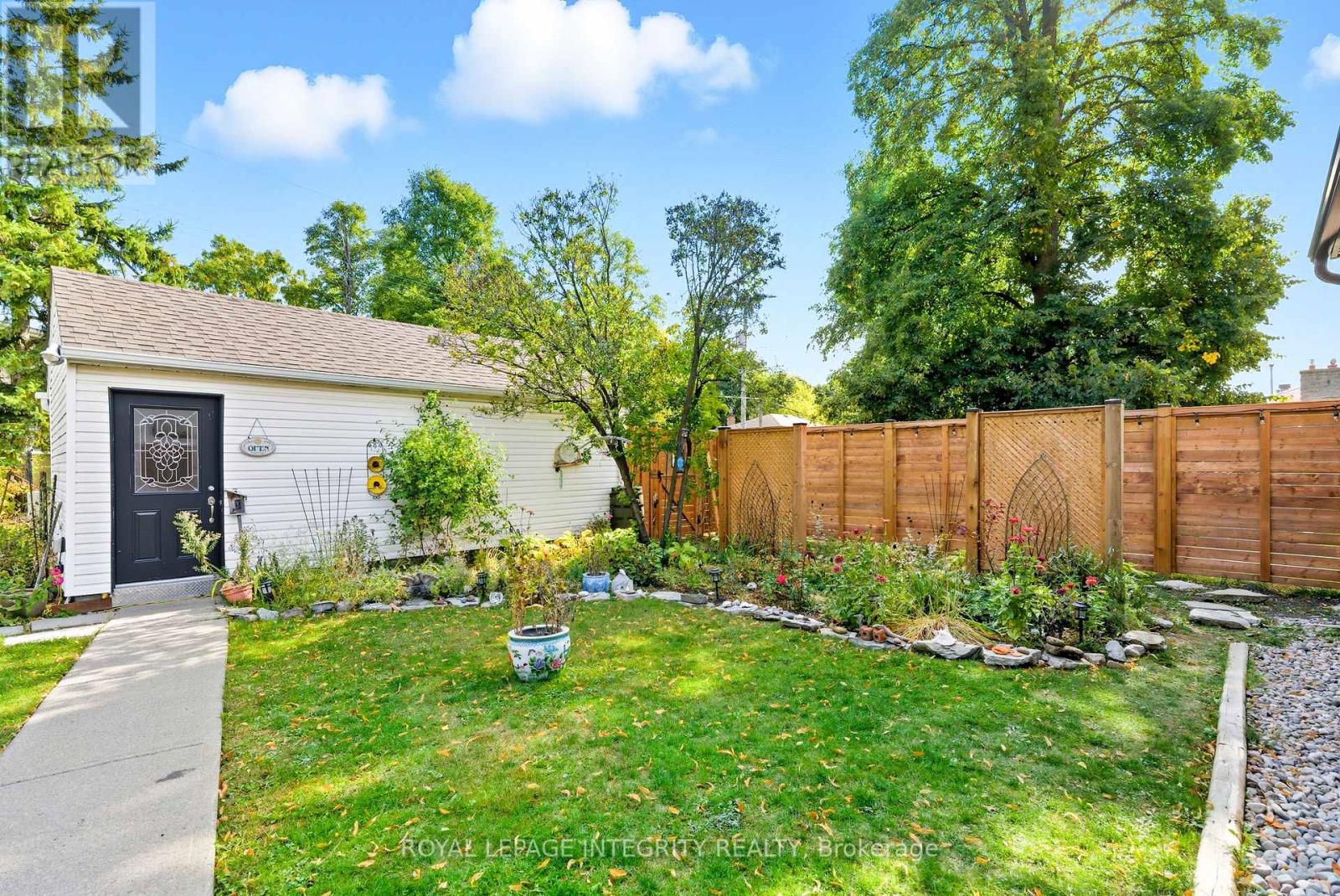 2461 Alta Vista Drive — photo 39