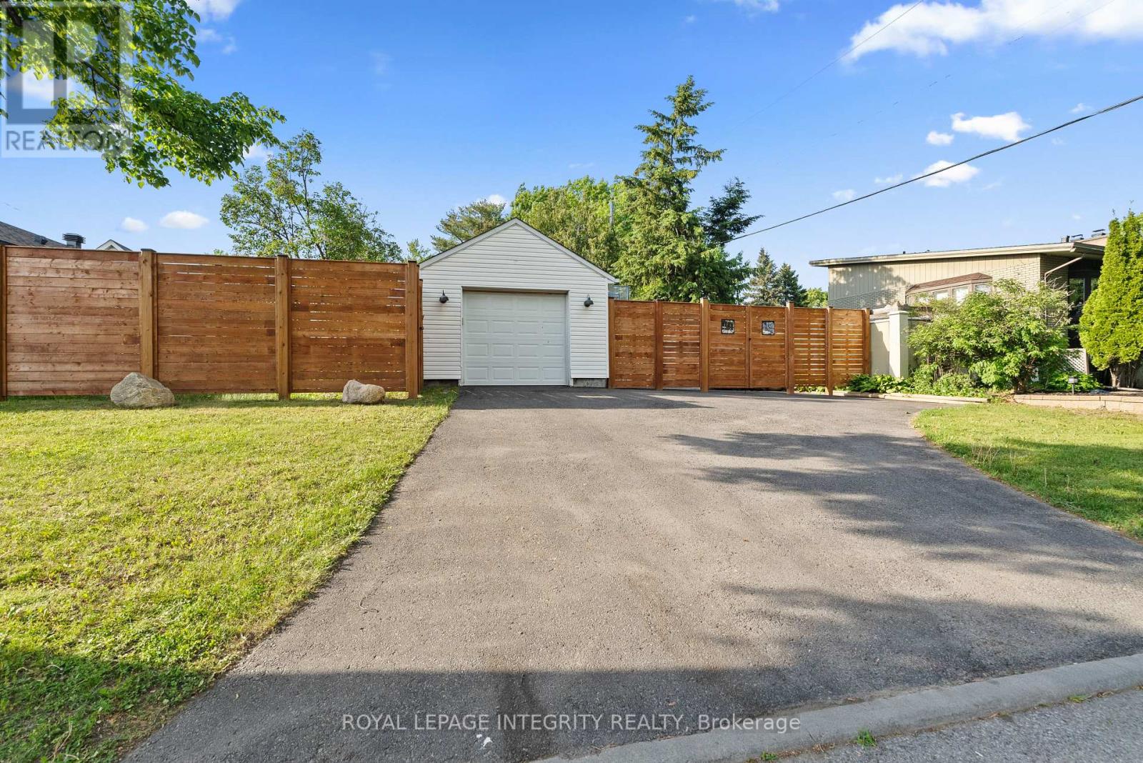2461 Alta Vista Drive — photo 41