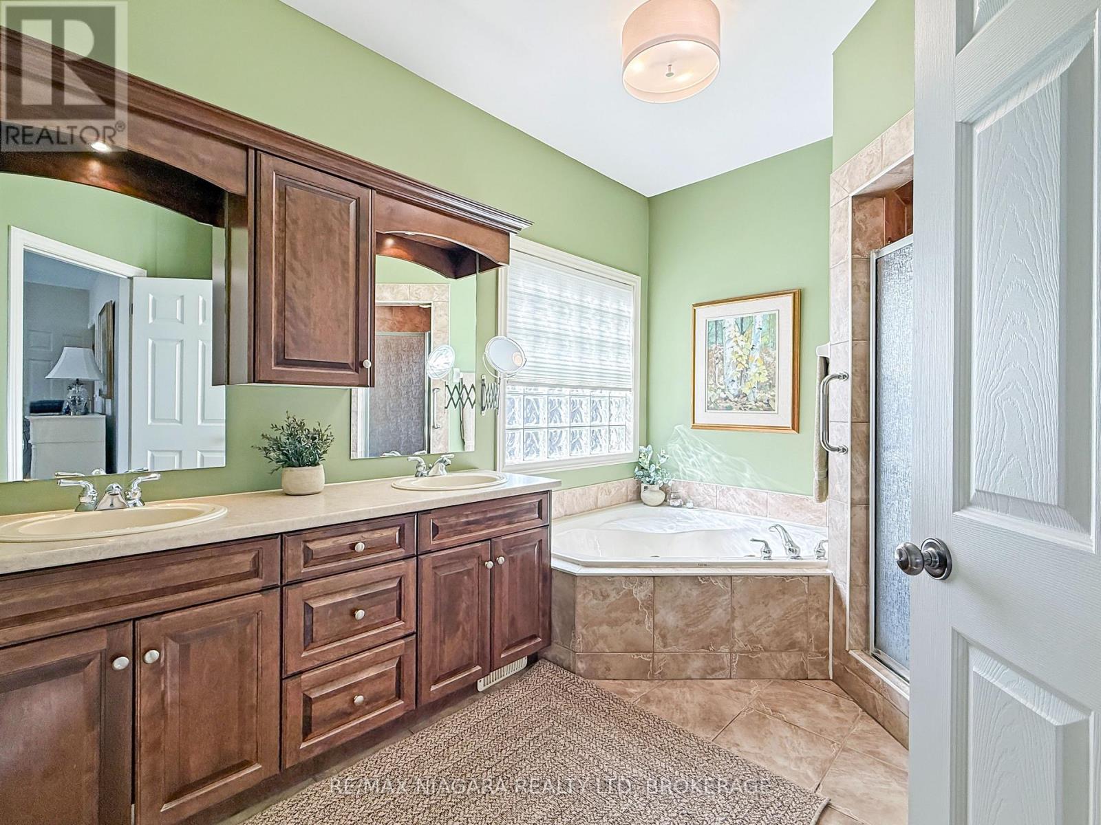 375 JASMINE COURT - 24