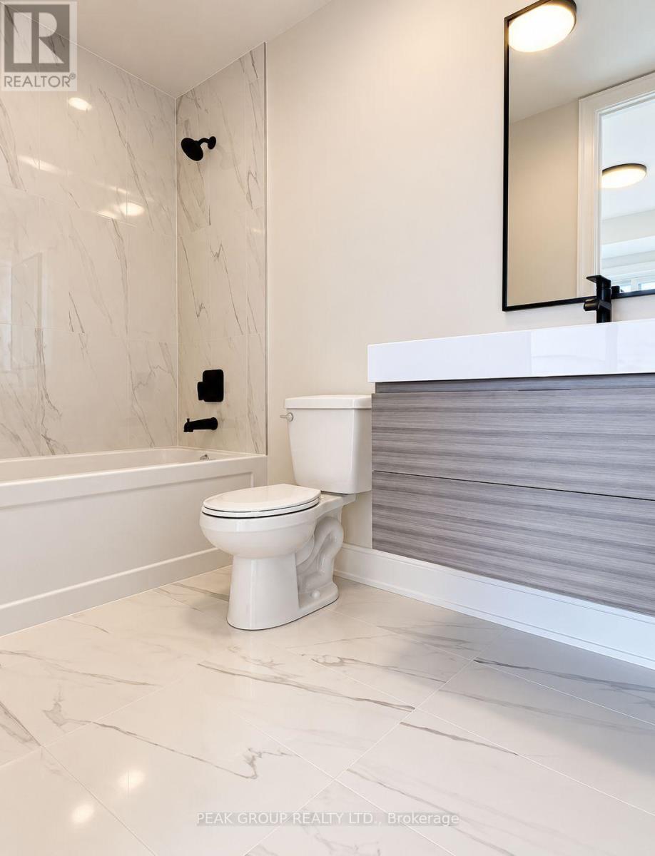 83 Everett Common — photo 19