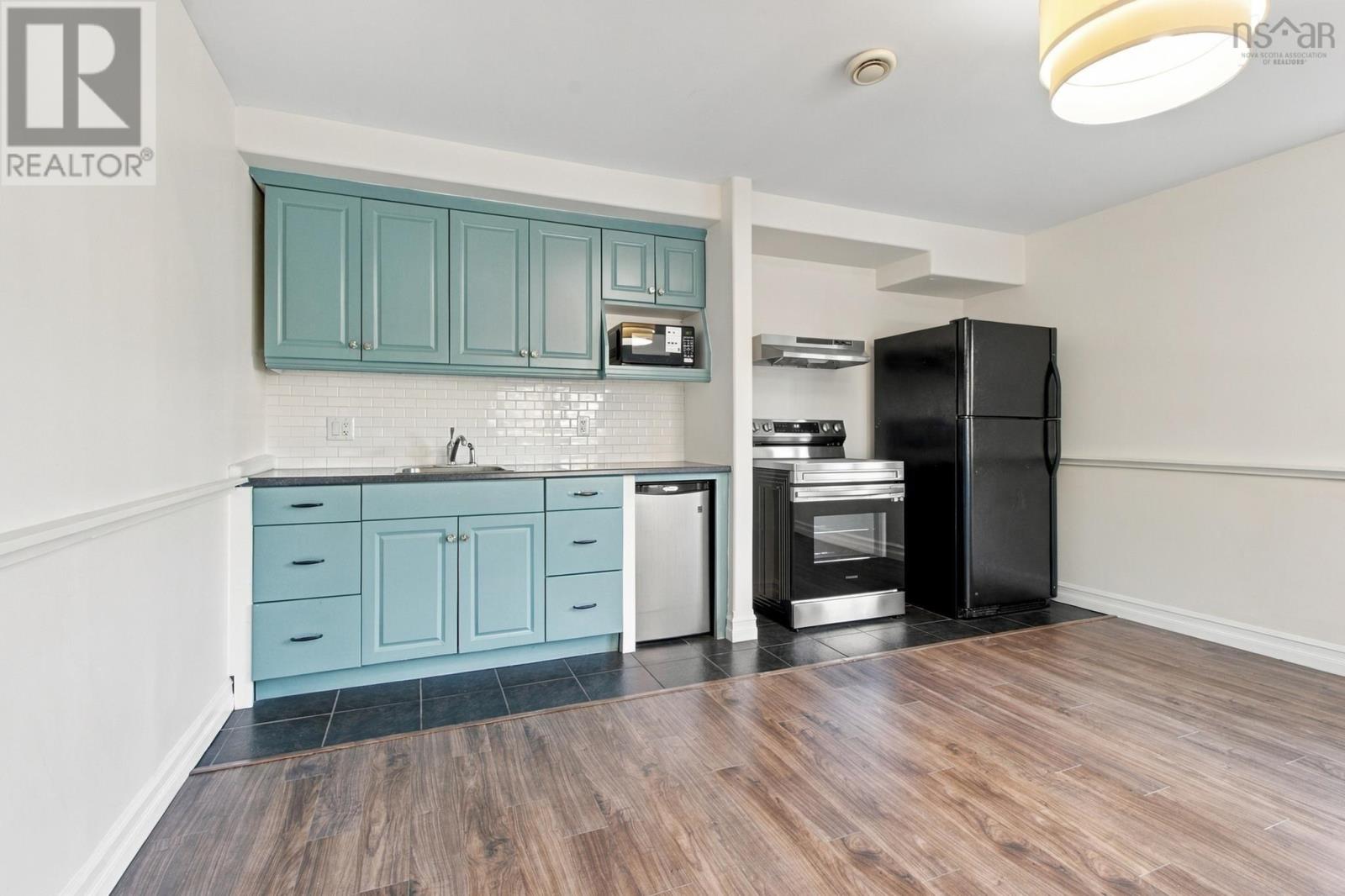 156 Bently Drive - 35