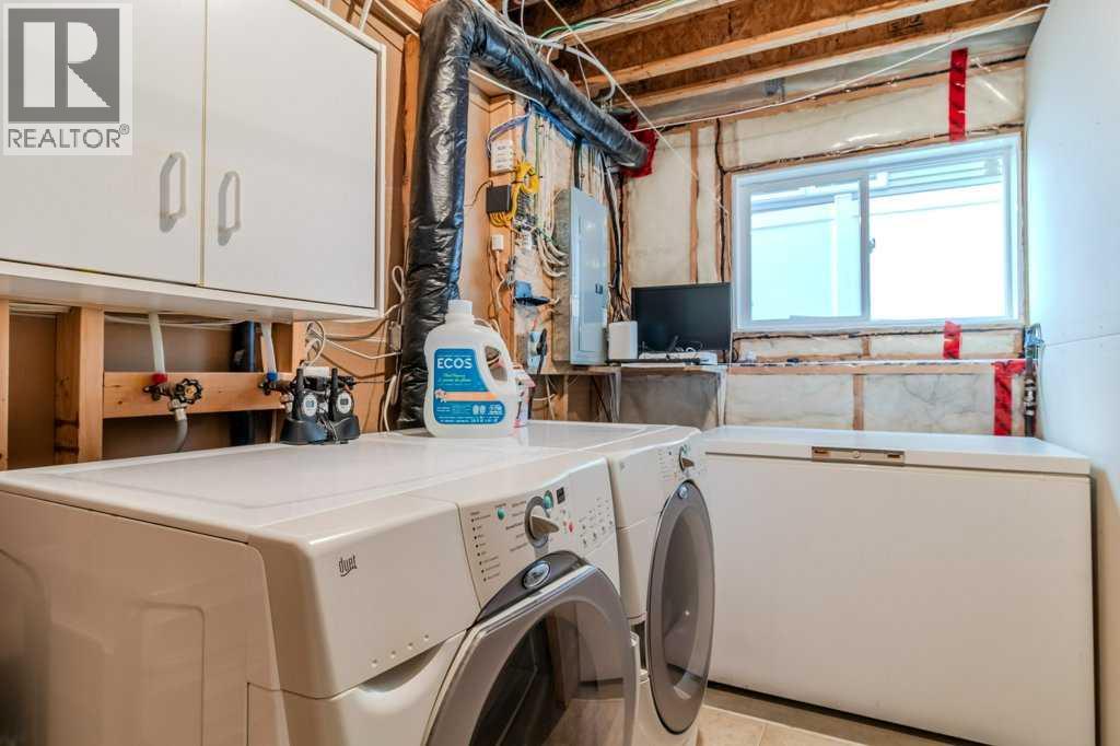 Listing photo – 130 Oaklands Crescent, Red Deer