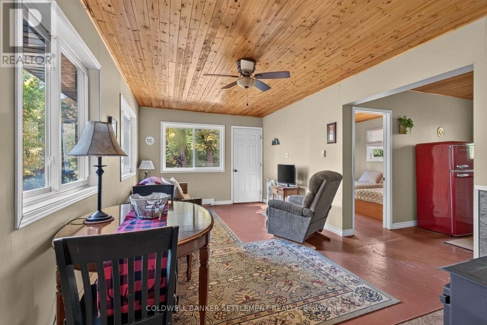 1135 GREEN BAY ROAD - 11