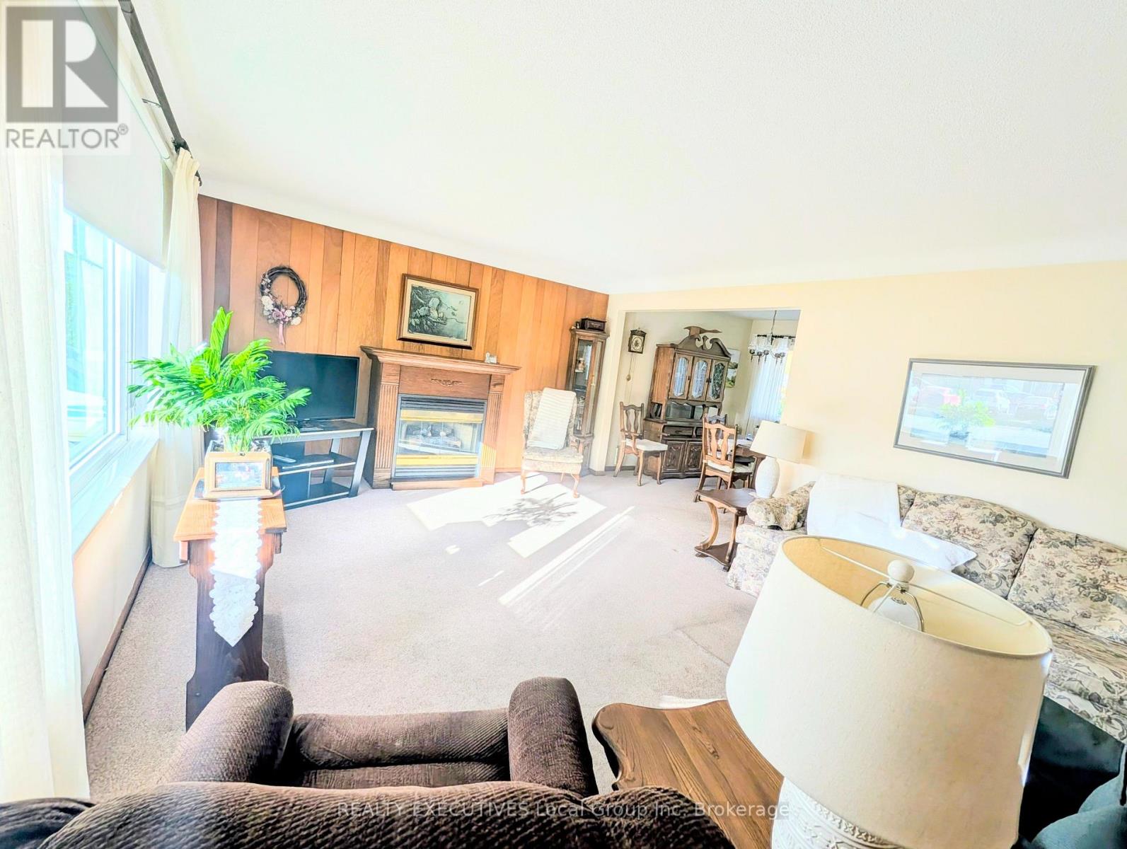 1374 Chapais Street — photo 12