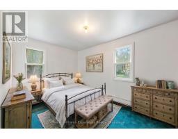597 Rue Lafontaine Road E, Tiny, ON L9M0S3 Photo 10