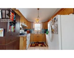 213 Chilcotin Road W - photo 3