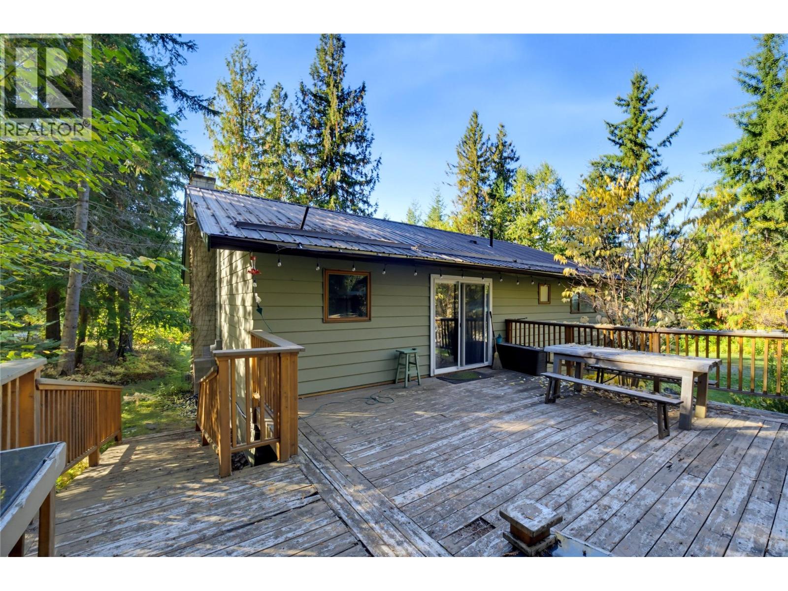  9020 Hummingbird Drive, Swansea Point