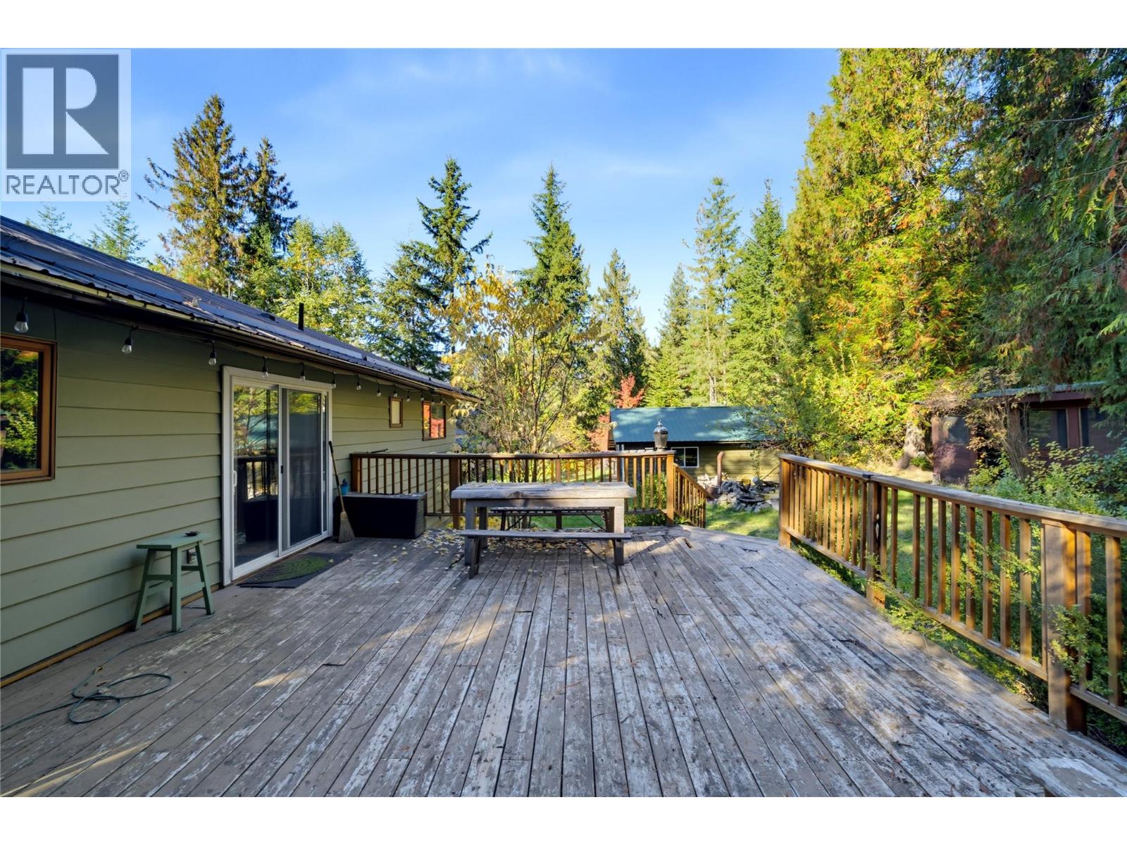  9020 Hummingbird Drive, Swansea Point