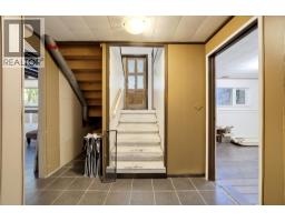 9020 Hummingbird Drive, Swansea Point, BC V0E2K2 Photo 23