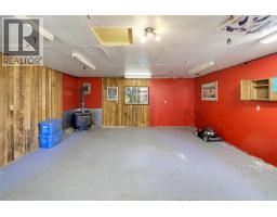 9020 Hummingbird Drive, Swansea Point, BC V0E2K2 Photo 36
