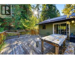 9020 Hummingbird Drive, Swansea Point, BC V0E2K2 Photo 43