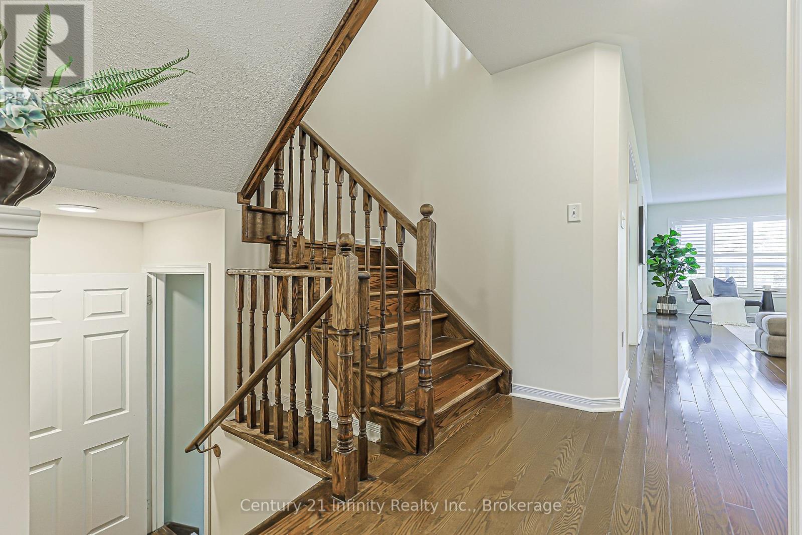 78 Harkness Drive, Whitby, ON photo 20