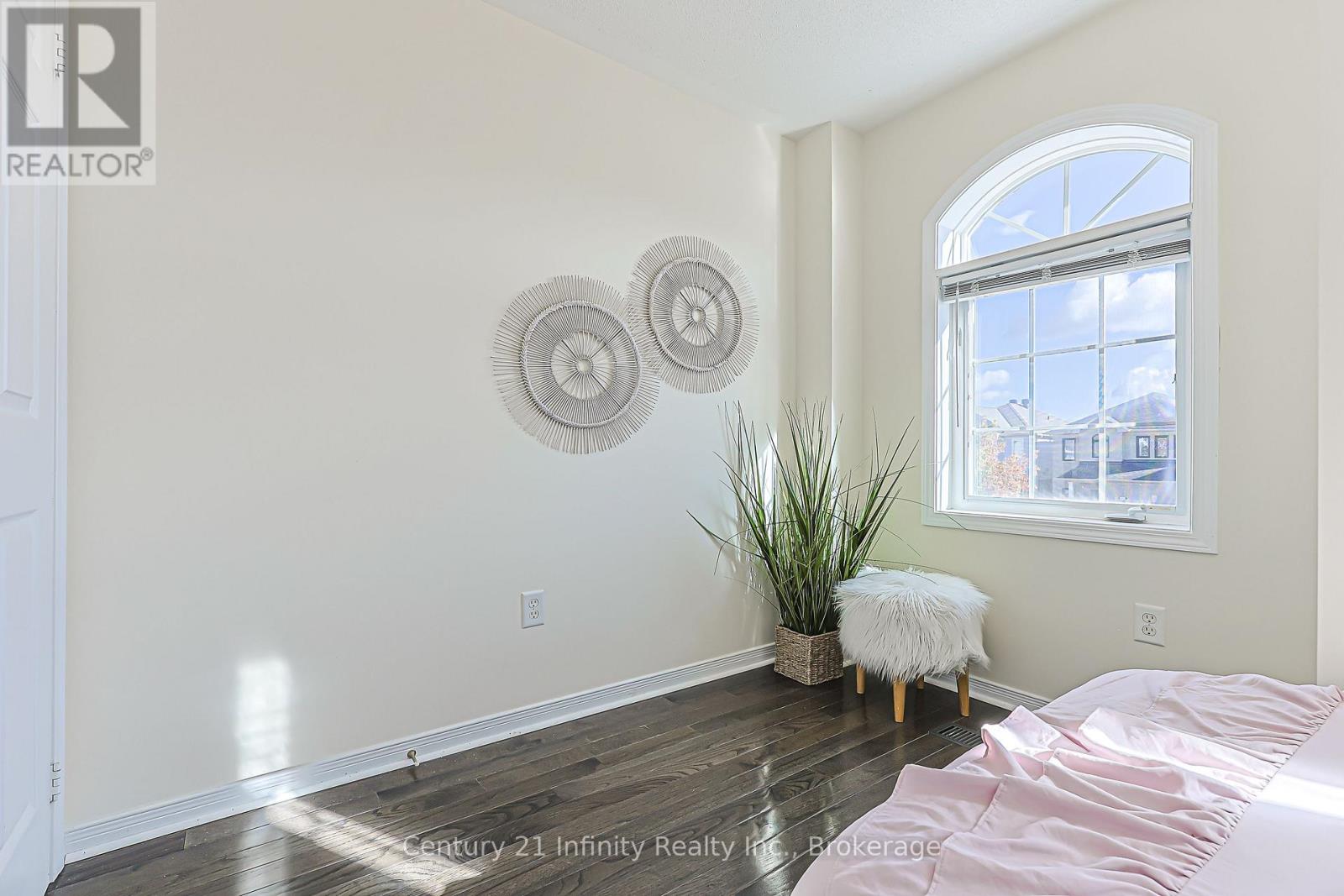 78 HARKNESS DRIVE - 28