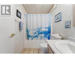40 Algonquin Lane, Ashfield Colborne Wawanosh, ON N7A3Y2 Photo 17