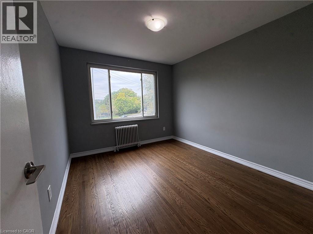 1797 Main Street West — photo 7