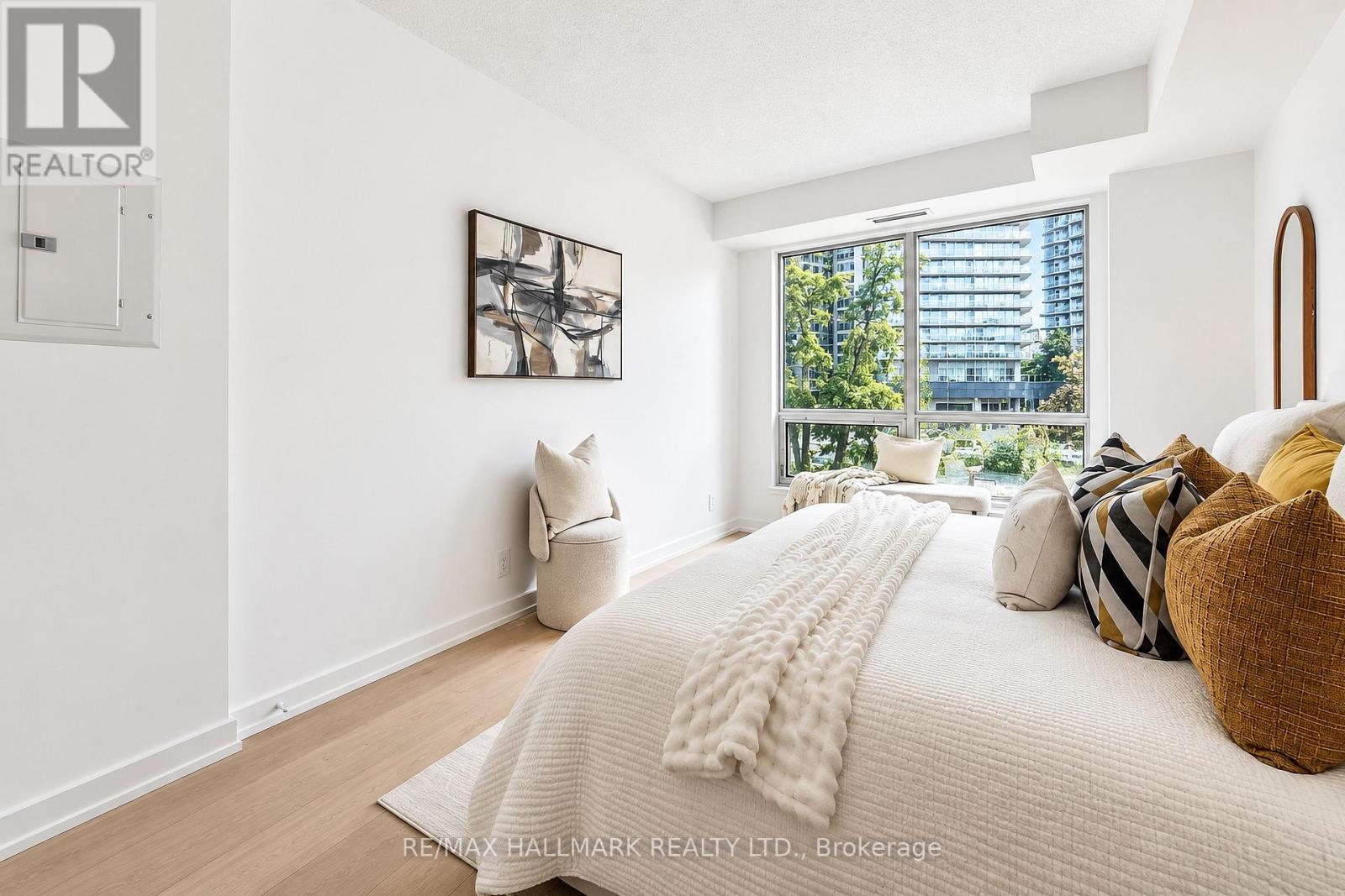 M05- 350 Wellington Street West, Toronto, ON photo 25