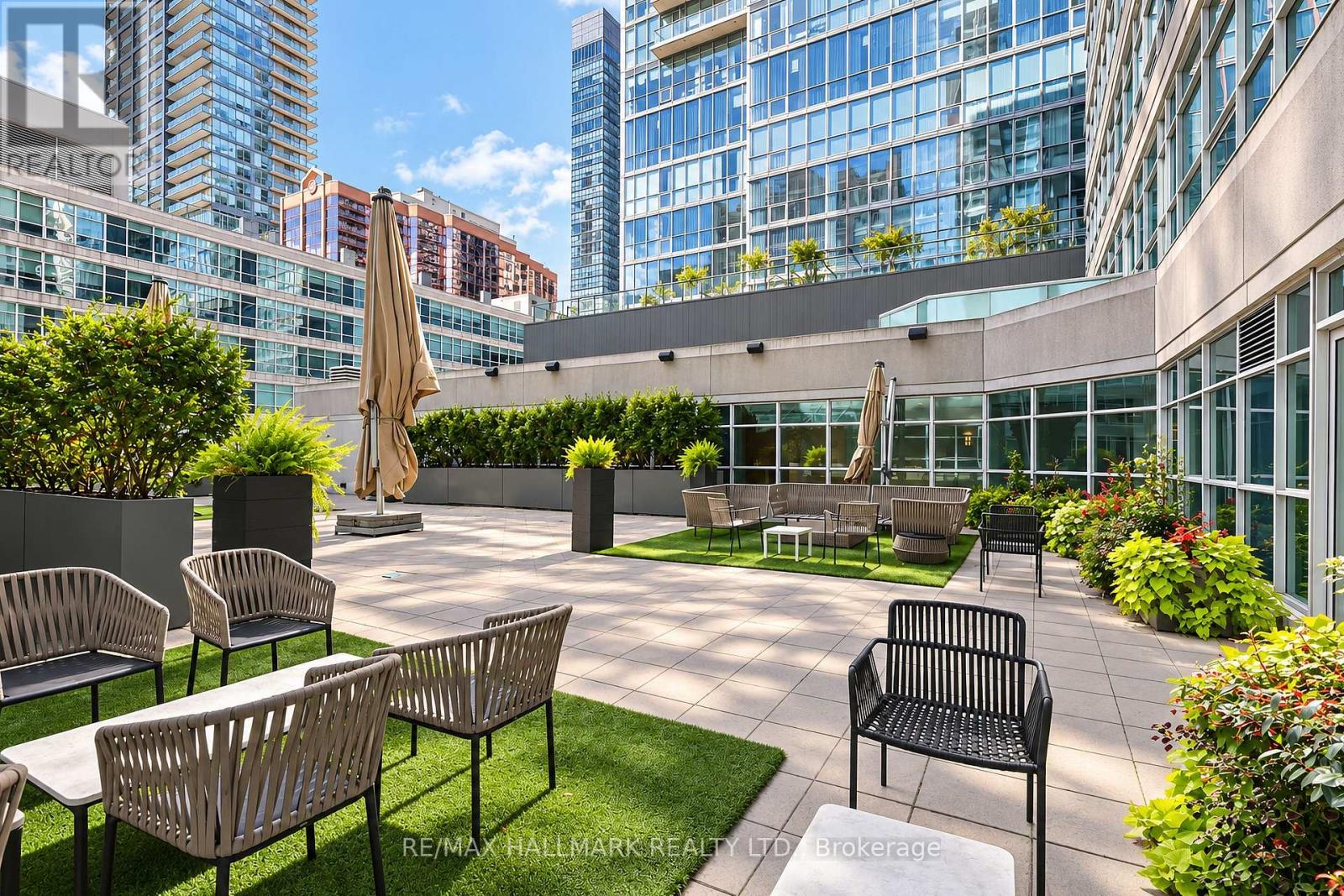 M05- 350 Wellington Street West, Toronto, ON photo 32