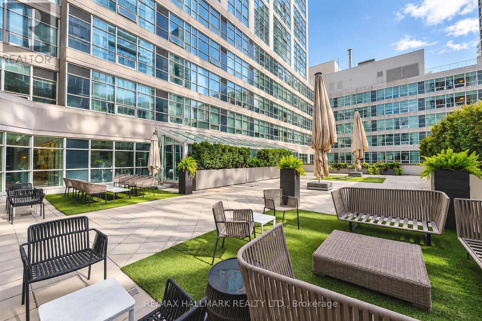 M05- 350 Wellington Street West, Toronto, ON photo 33
