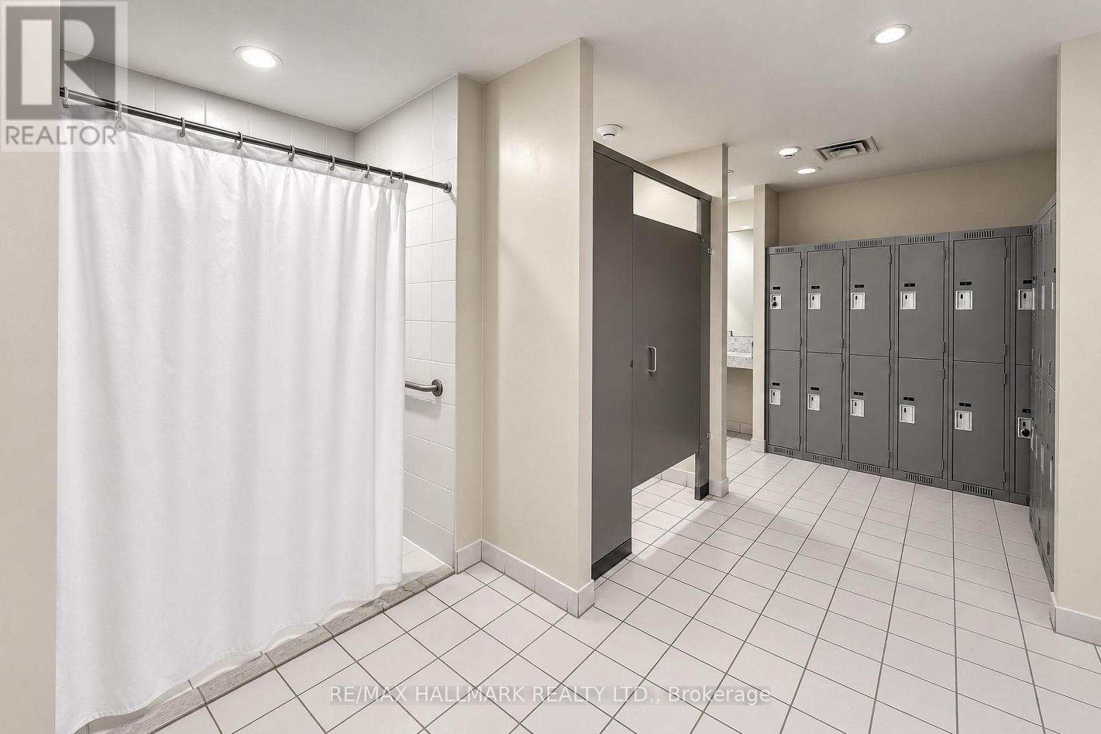 M05- 350 Wellington Street West, Toronto, ON photo 39