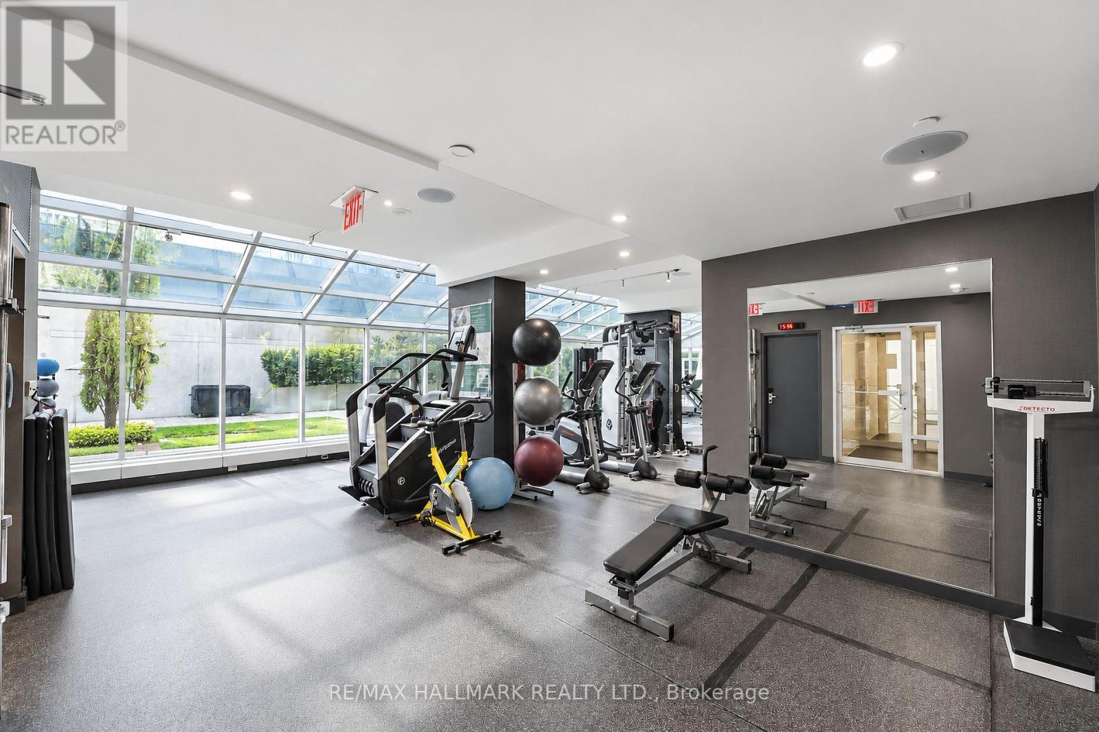 M05- 350 Wellington Street West, Toronto, ON photo 42