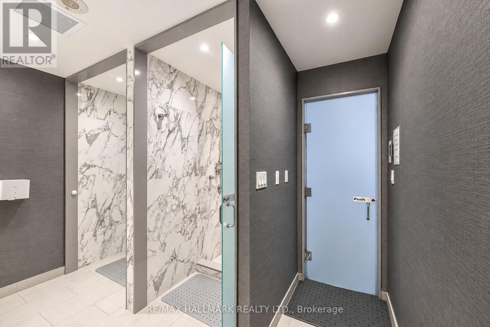 M05- 350 Wellington Street West, Toronto, ON photo 44