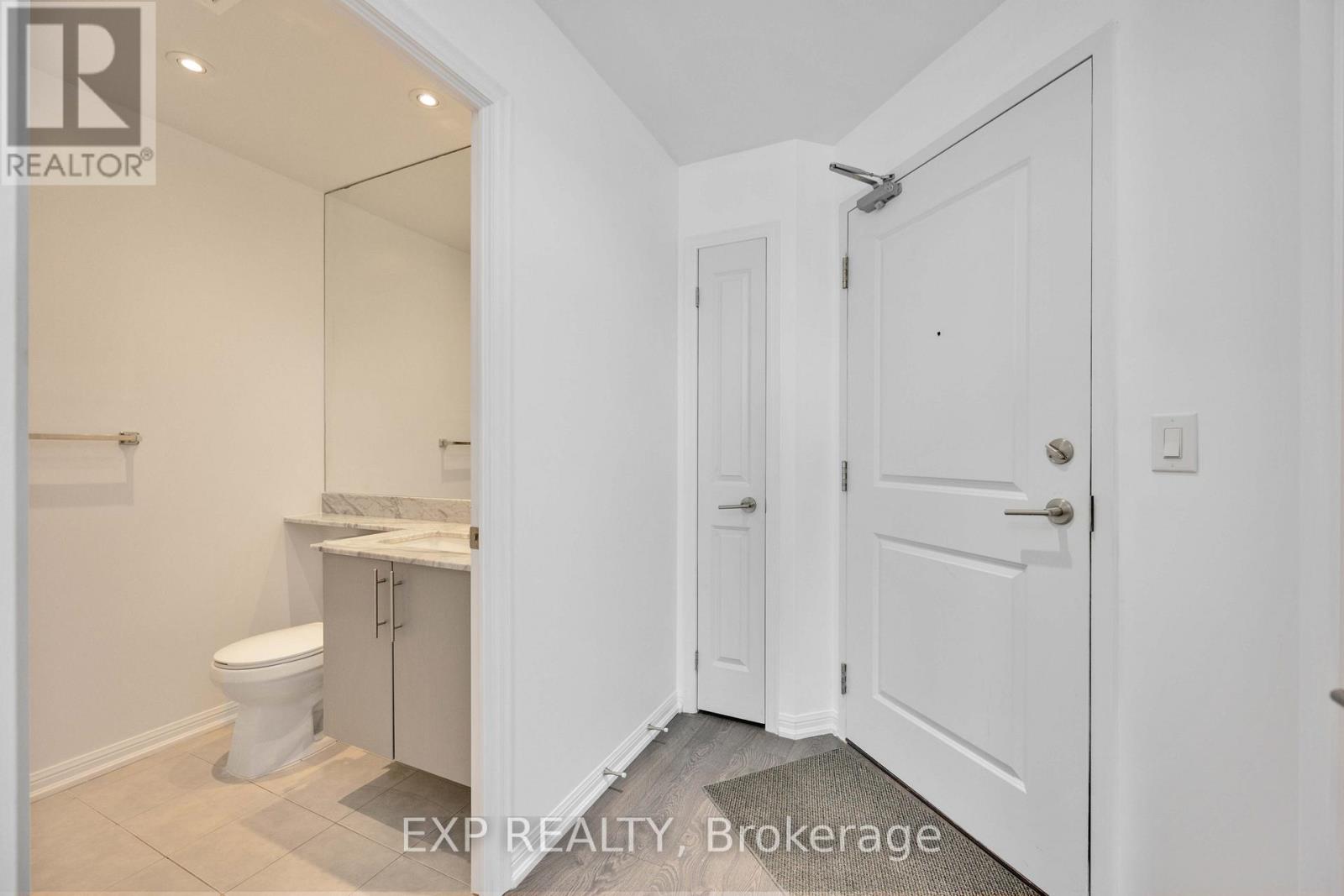 125 Western Battery Road — photo 10