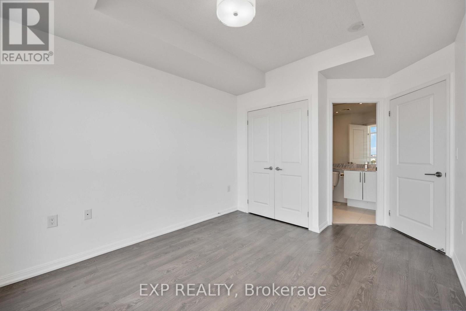 125 Western Battery Road — photo 18