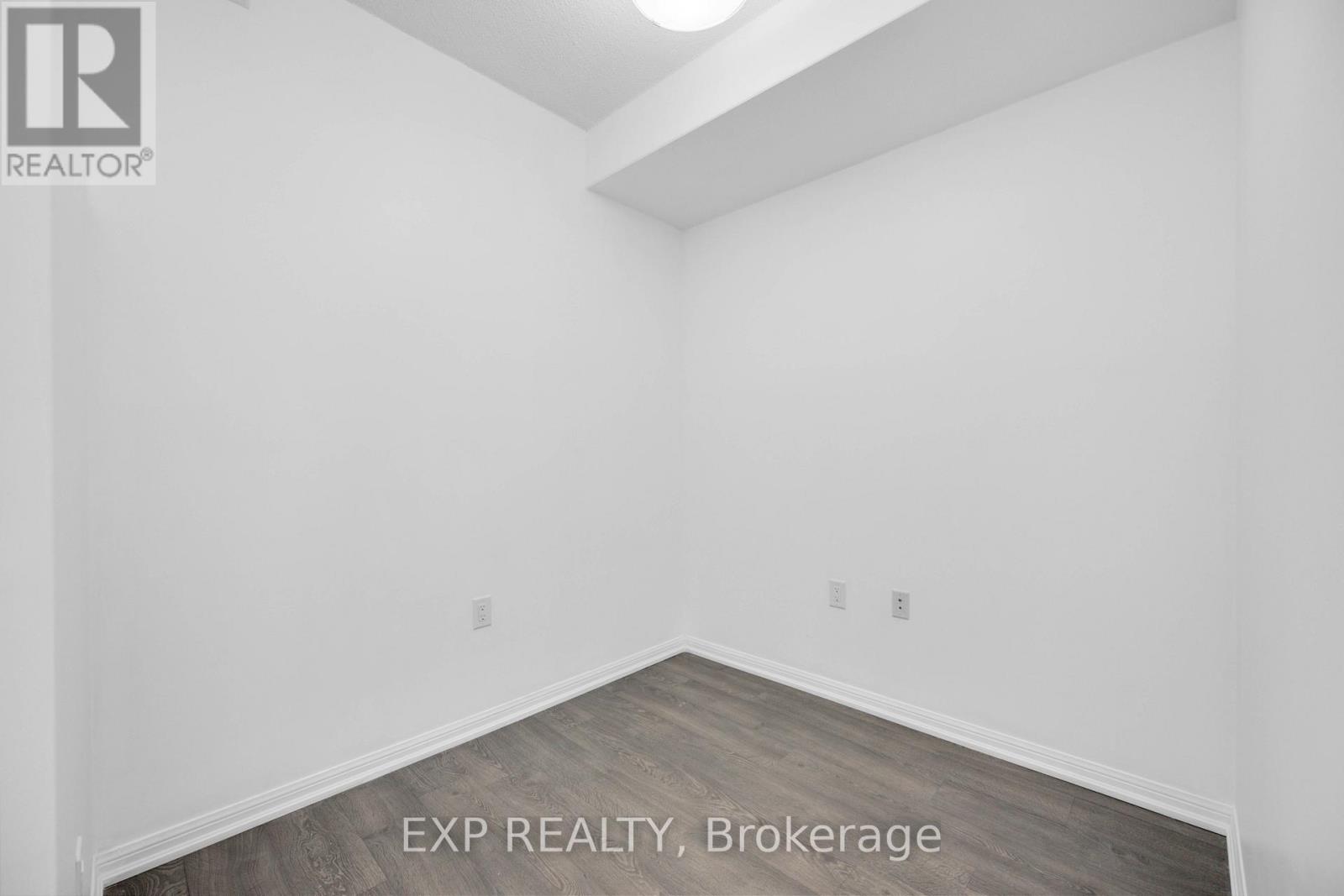 125 Western Battery Road — photo 24