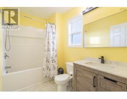 157 Lake Road, Glace Bay, NS B1A2G8 Photo 32