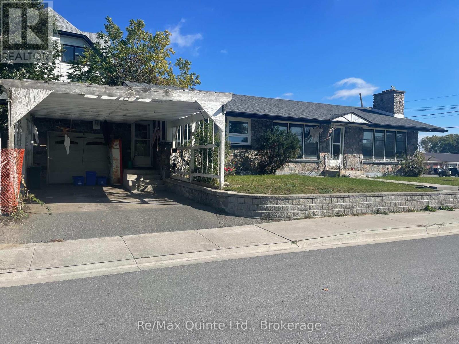 1 LORNE AVENUE - 1