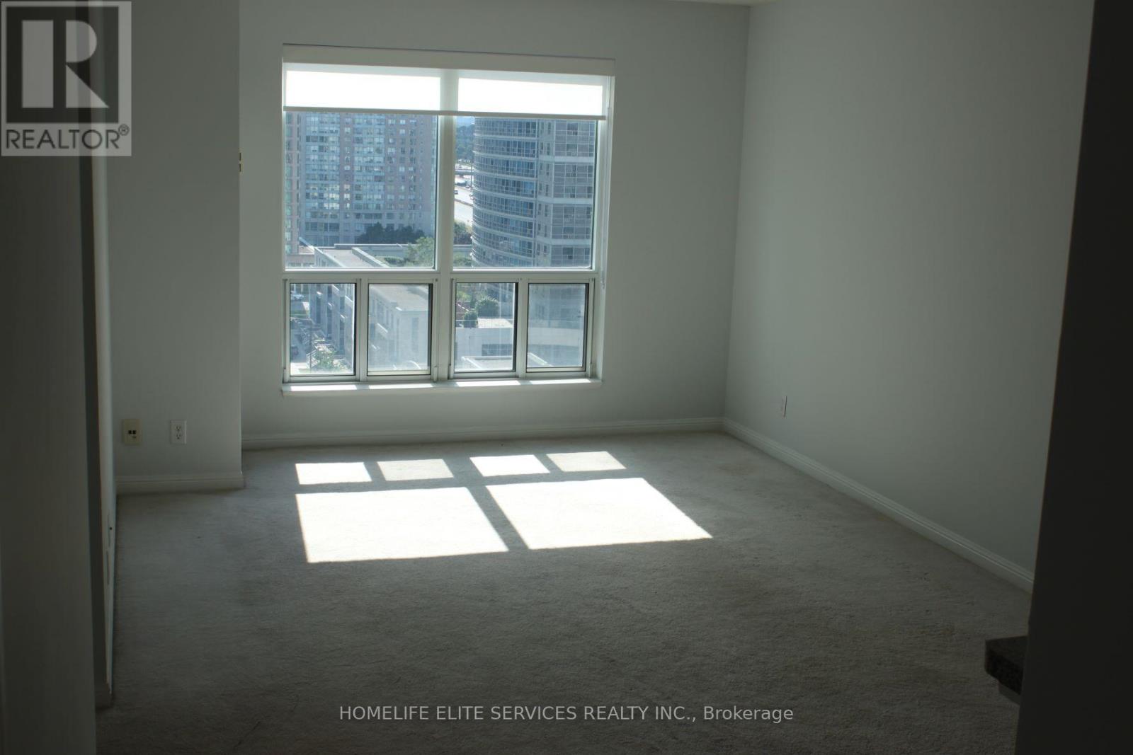 1615 - 11 LEE CENTRE DRIVE, Toronto (Woburn) Ontario