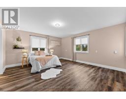15 Hannah Street, Whitewater Region, ON K0J1C0 Photo 22