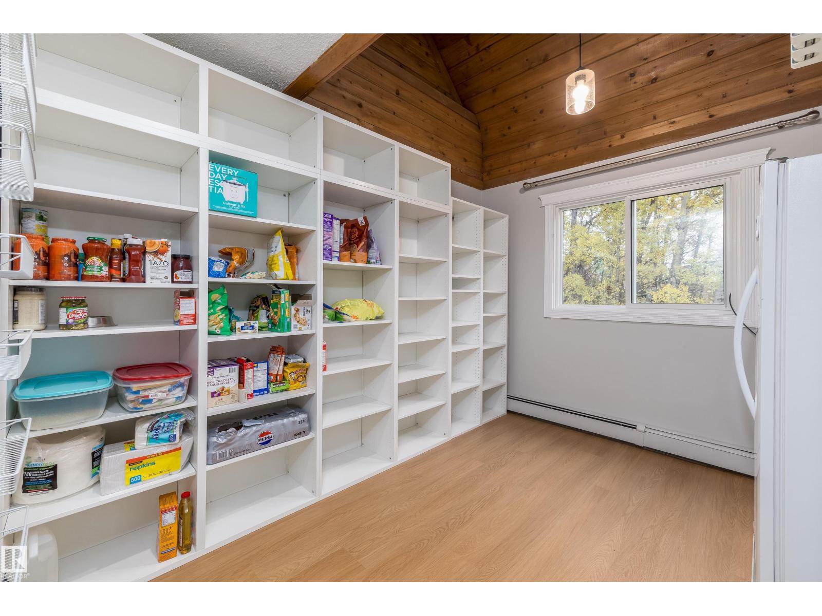 #73 52470 RANGE ROAD 221 - 17