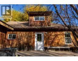 10714 92 Street, Peace River, AB T8S1R1 Photo 17