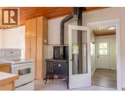10714 92 Street, Peace River, AB T8S1R1 Photo 35