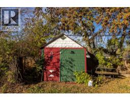 10714 92 Street, Peace River, AB T8S1R1 Photo 13