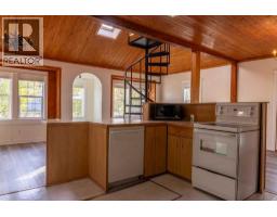 10714 92 Street, Peace River, AB T8S1R1 Photo 24