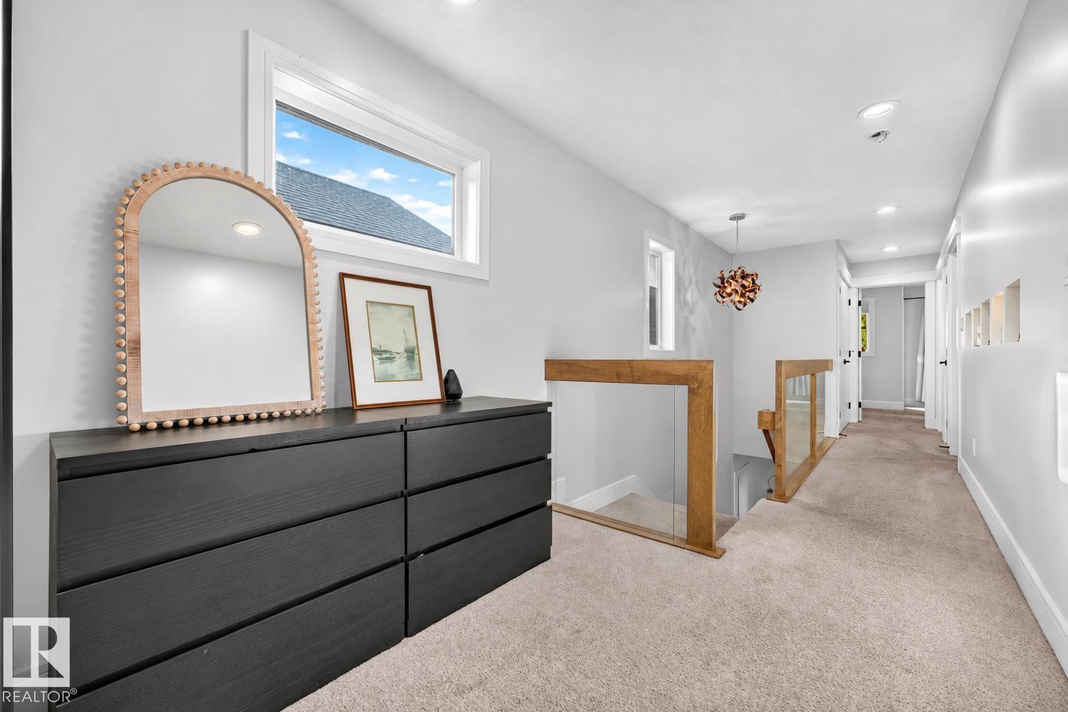 9320 71 AV NW - 25