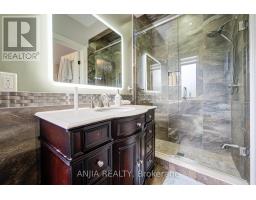 452 Fernleigh Circle S, Richmond Hill, ON L4C1E6 Photo 25